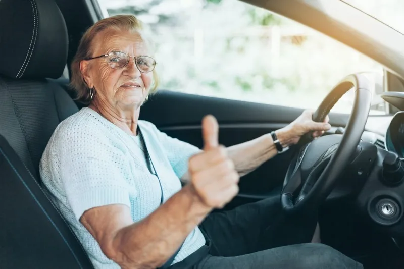 Senior and trucking Drivers licence Vision Testing